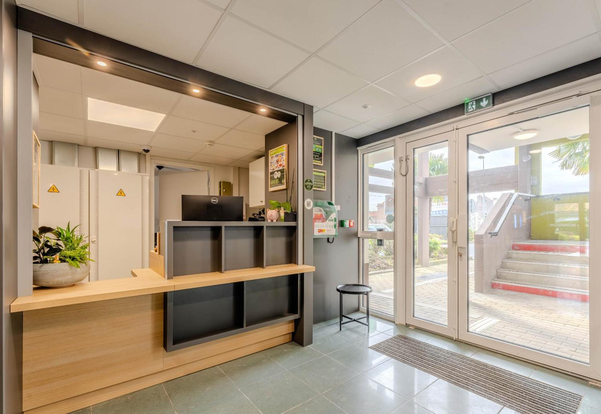 B&B Hotel Lens Noyelles-Godault Exterior photo